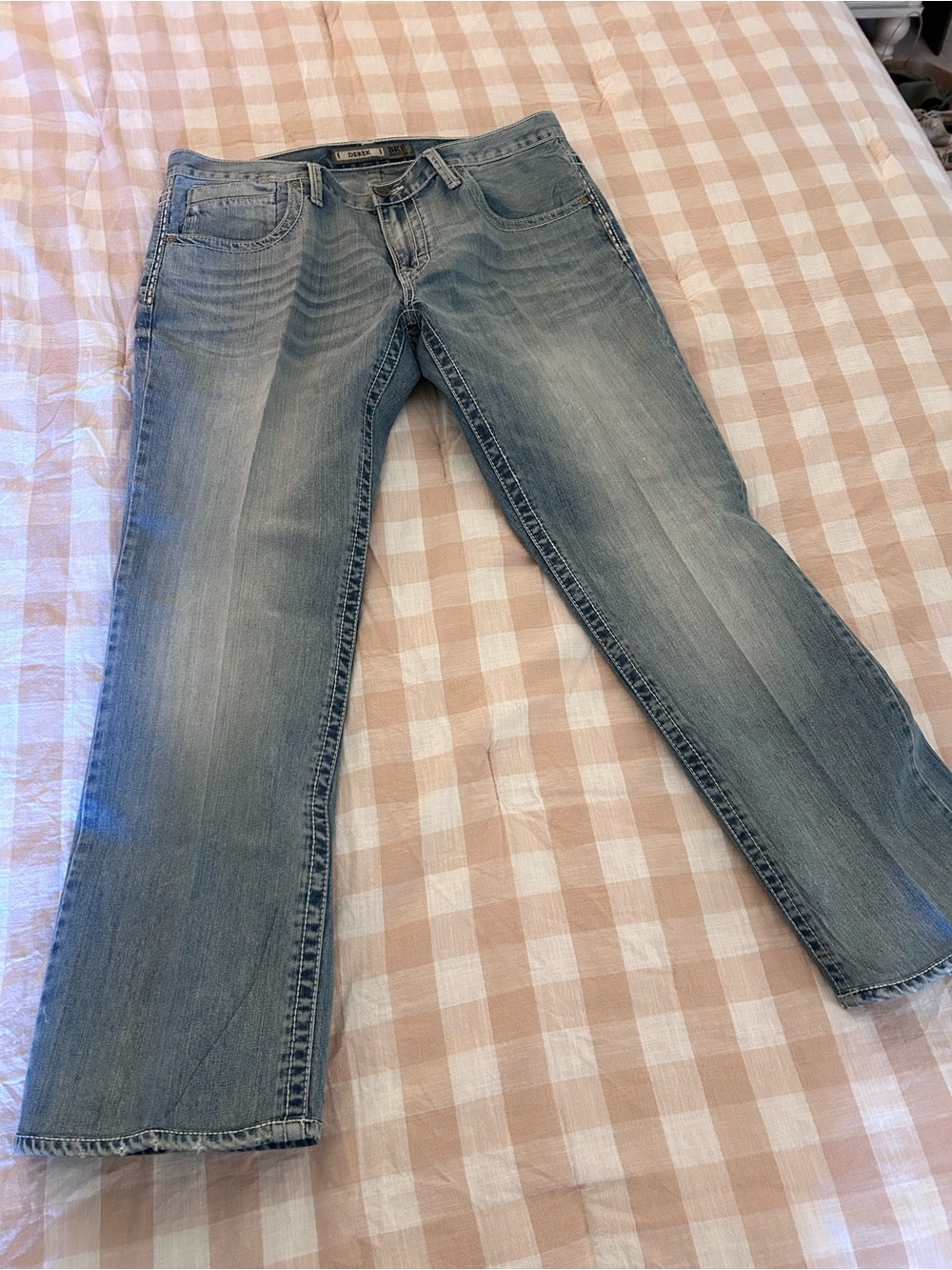 BKE Men's Bootcut Jeans in Light Blue Wash